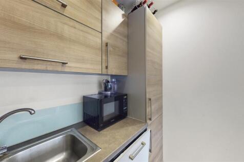 Flat 96, Windsor Court - 6xaIiJGjGZrUJPwRwf8U.jpg