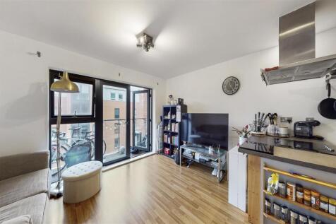 Flat 96, Windsor Court - nXiI0gCnVbOMEuqn29sS.jpg