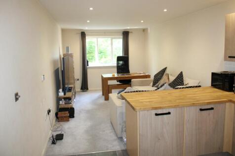 Property Image 8