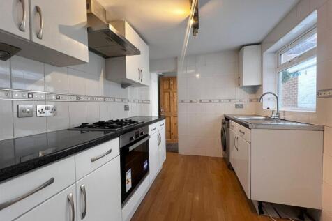 78SS - Kitchen2.jpg