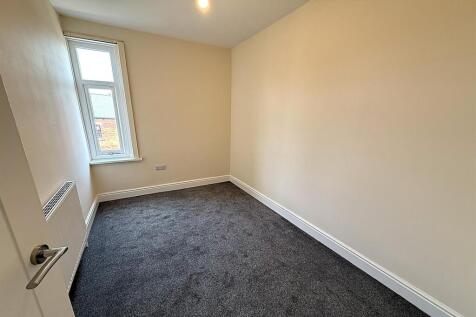 Bedroom 3.jpg