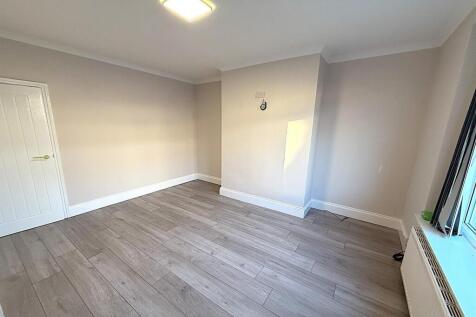Living room .jpg