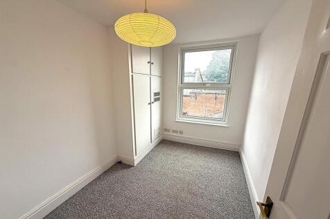 Bedroom 3.jpg