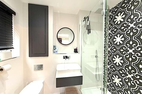 Ensuite.jpg