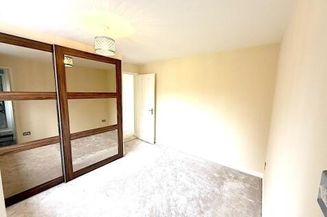 Bedroom 2 2nd.jpg