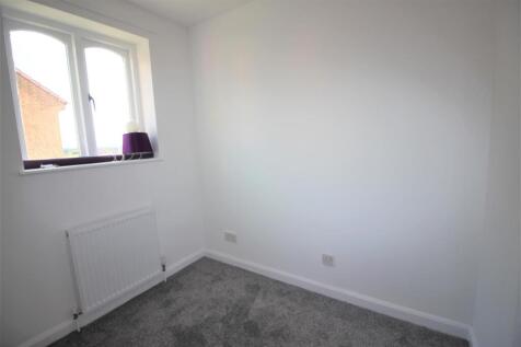 8 - Bedroom 2.jpg