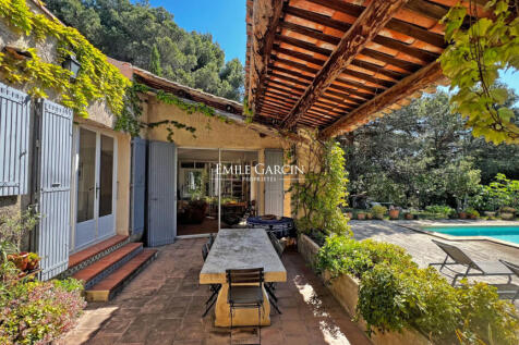 Property Image 4