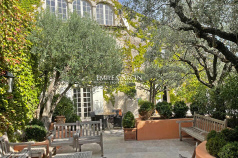 Property Image 8