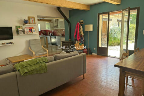 Property Image 8