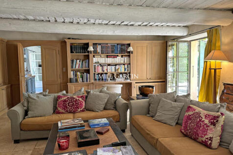 Property Image 9