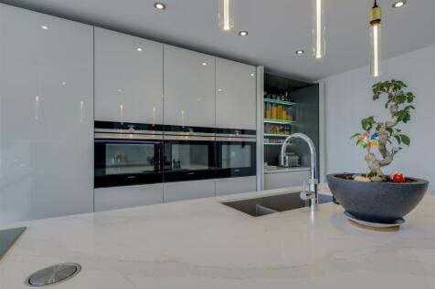 Feature Ovens