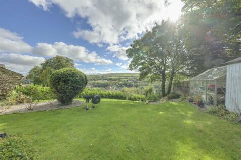 Further Garden Area