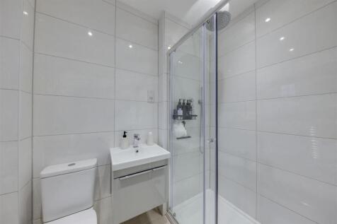 En Suite Shower
