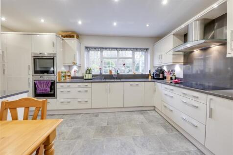 Kitchen Alt