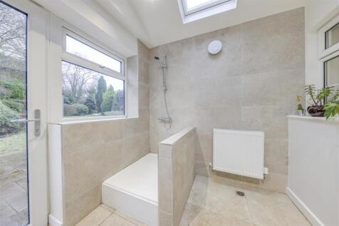 Dog Shower Room