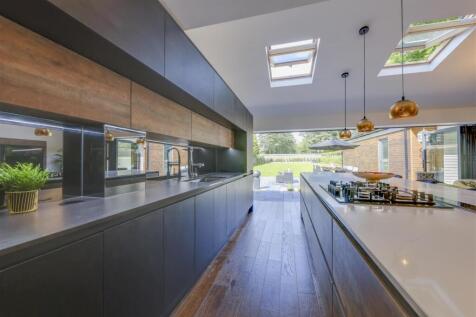 Kitchen Alt 3JPG