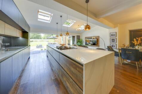 Kitchen Alt 4.JPG