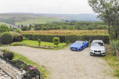 Views / Parking / Garden