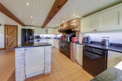 Breakfast Kitchen Alt 2