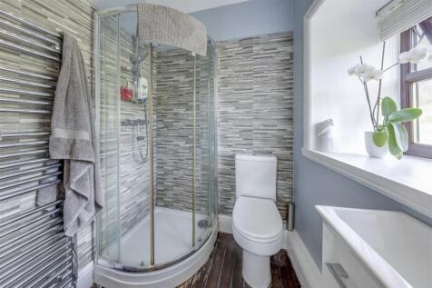 En Suite Shower
