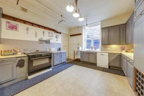 Kitchen Alt
