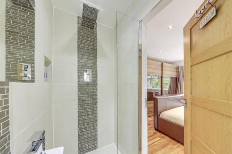 En Suite Alt
