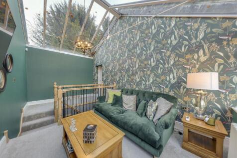 Annex Lounge