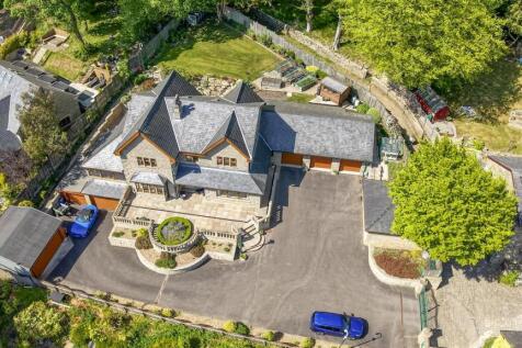 Aerial Setting