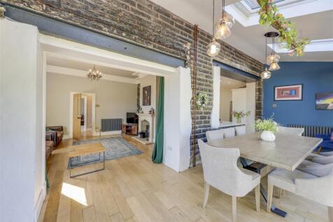 Open to Dining