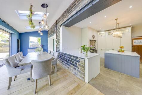 Dining Open to Kitchen