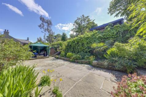 Rear Upper Patio