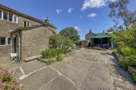 Upper Patio Alt