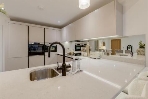 Kitchen Feature