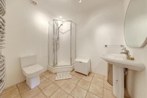 En Suite Shower