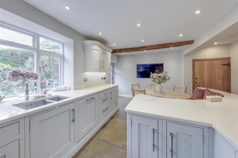 Kitchen Alt 2
