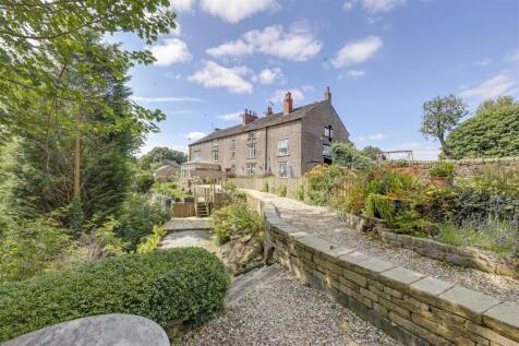 Garden &amp; Side View