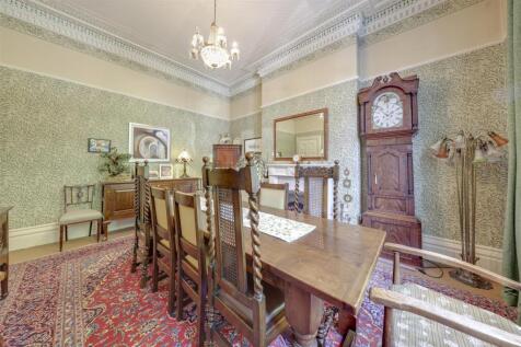 Dining Room Alt