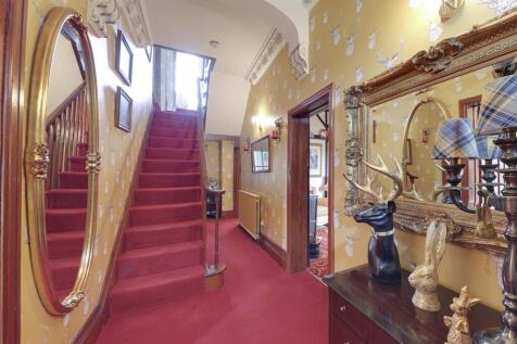 Hallway Alt