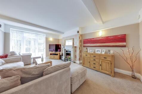 Lounge Alt 2