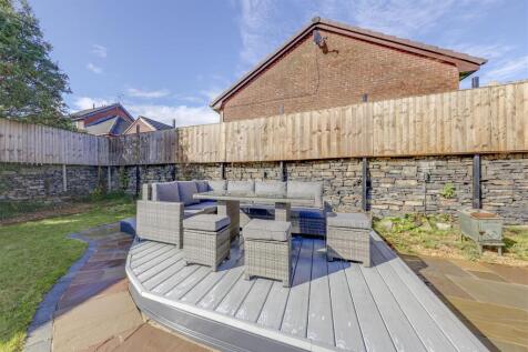 Front Decking