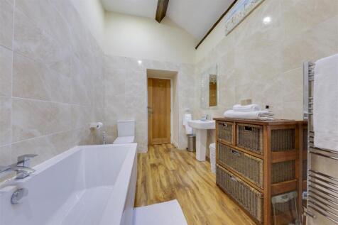 Bathroom alt