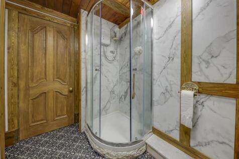 Shower Room Alt