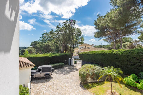 Property Image 38