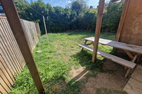 492_14 Garden.jpg