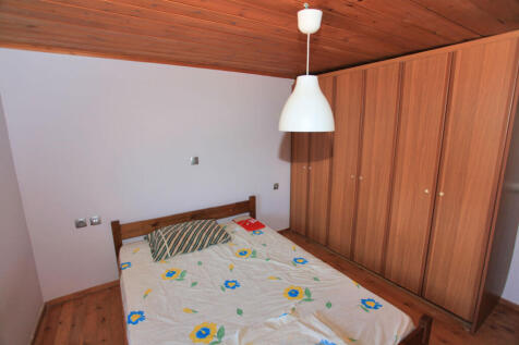 This is an image 21
