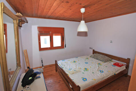 This is an image 22