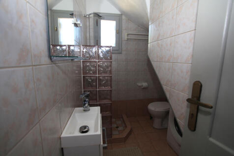 This is an image 24