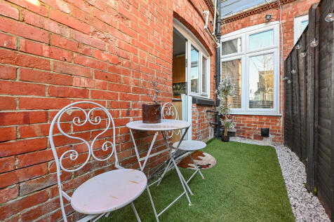 Rear Outdoor Space