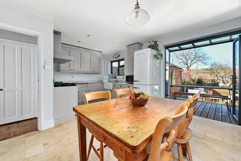 Kitchen/Dinner