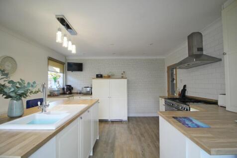 kitchen dining